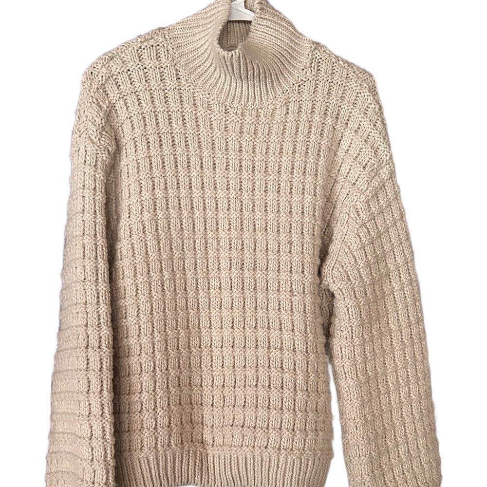 Thick Cozy Knit Sweater Mockneck